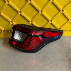 Subaru Crosstrek Rear Right Tail Light 2023 2024 2025