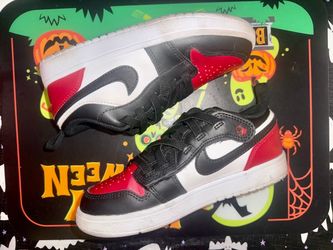Jordans Kids Size 1 Authentic 🏀 - $10