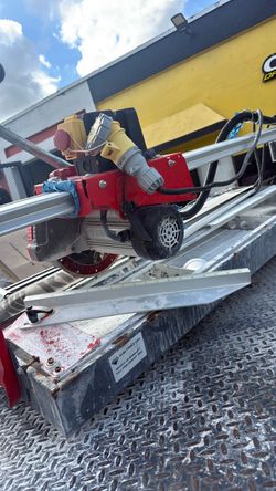 RUBI TILE CUTTER