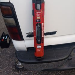 ELECTRONIC TORQUE WRENCH