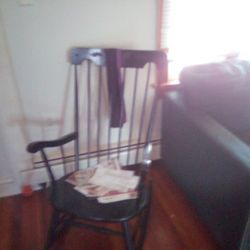 Rocking Chair 