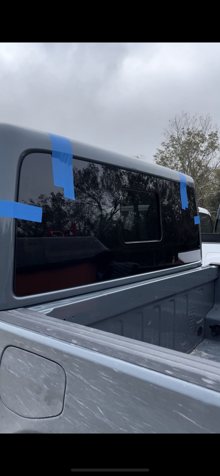 Broken Windshield Or Window?