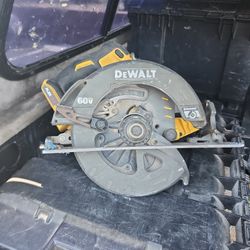 Dewalt Circular Saw