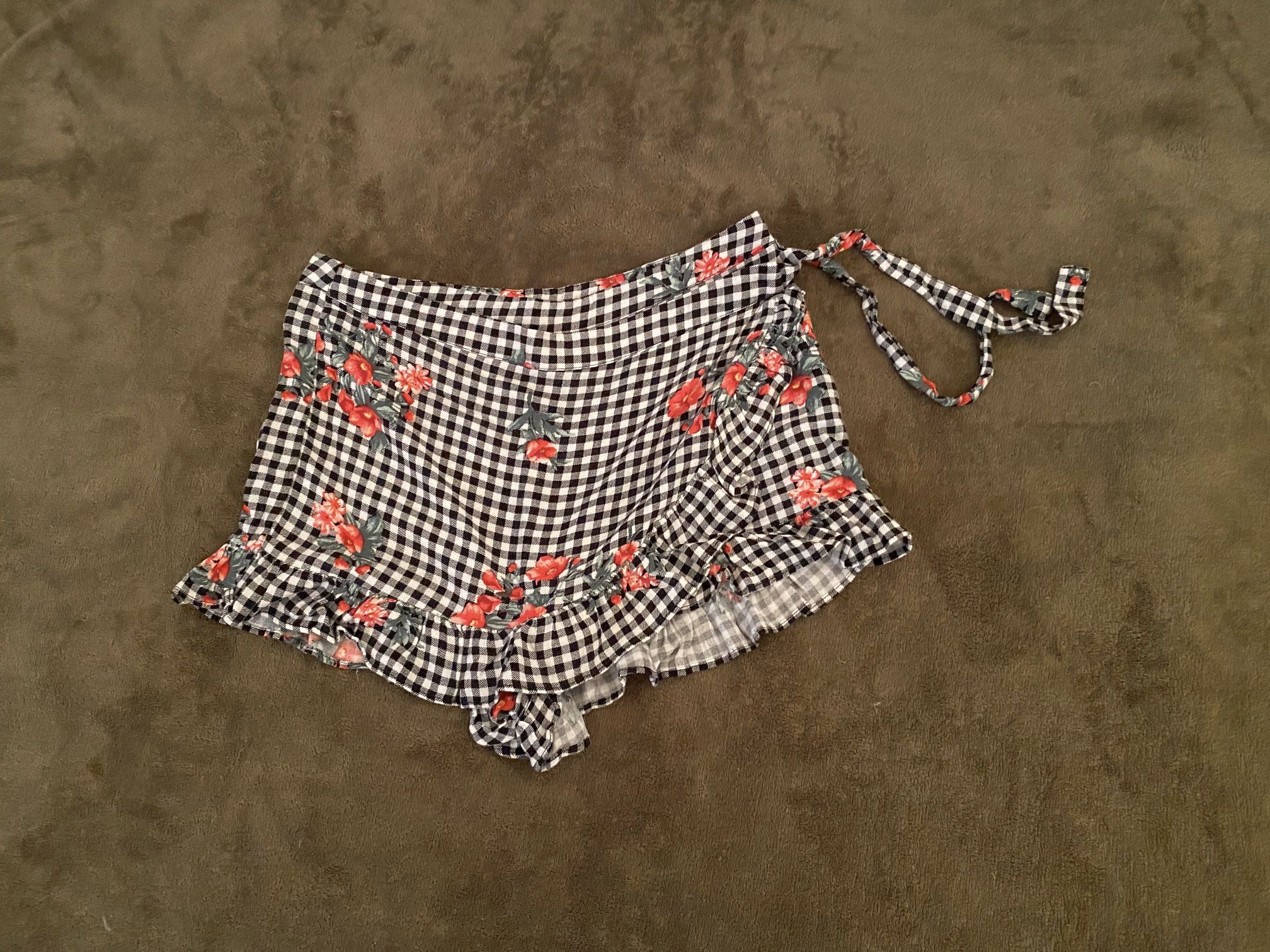 Black And White Gingham Print Skort