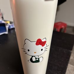 New Starbucks x Hello Kitty Tumblr 
