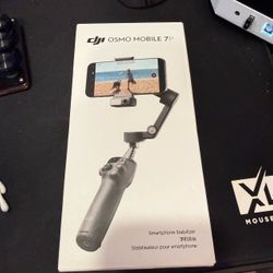 DJI Osmo Mobile 7P Stabilizer