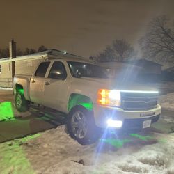 CHEVY SILVERADO 2010 LTZ 4x4 Lifted 