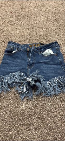 Ruffled whipped jean shorts size 1/2
