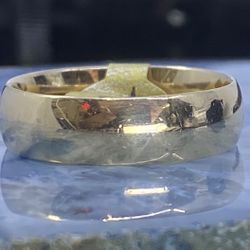 $1000 Yellow Gold Band Ring 