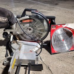 CRAFTSMAN TOOLS(10 Inch compound miter)WERNER LADDER,😯😍POLE SAW💯NEED GONE🏃🏼‍♀️Dont Wait.OBO-Make Offers