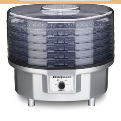 Dehydrator 