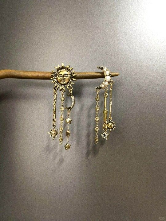 Yuva Vintage Starry Sky Overture