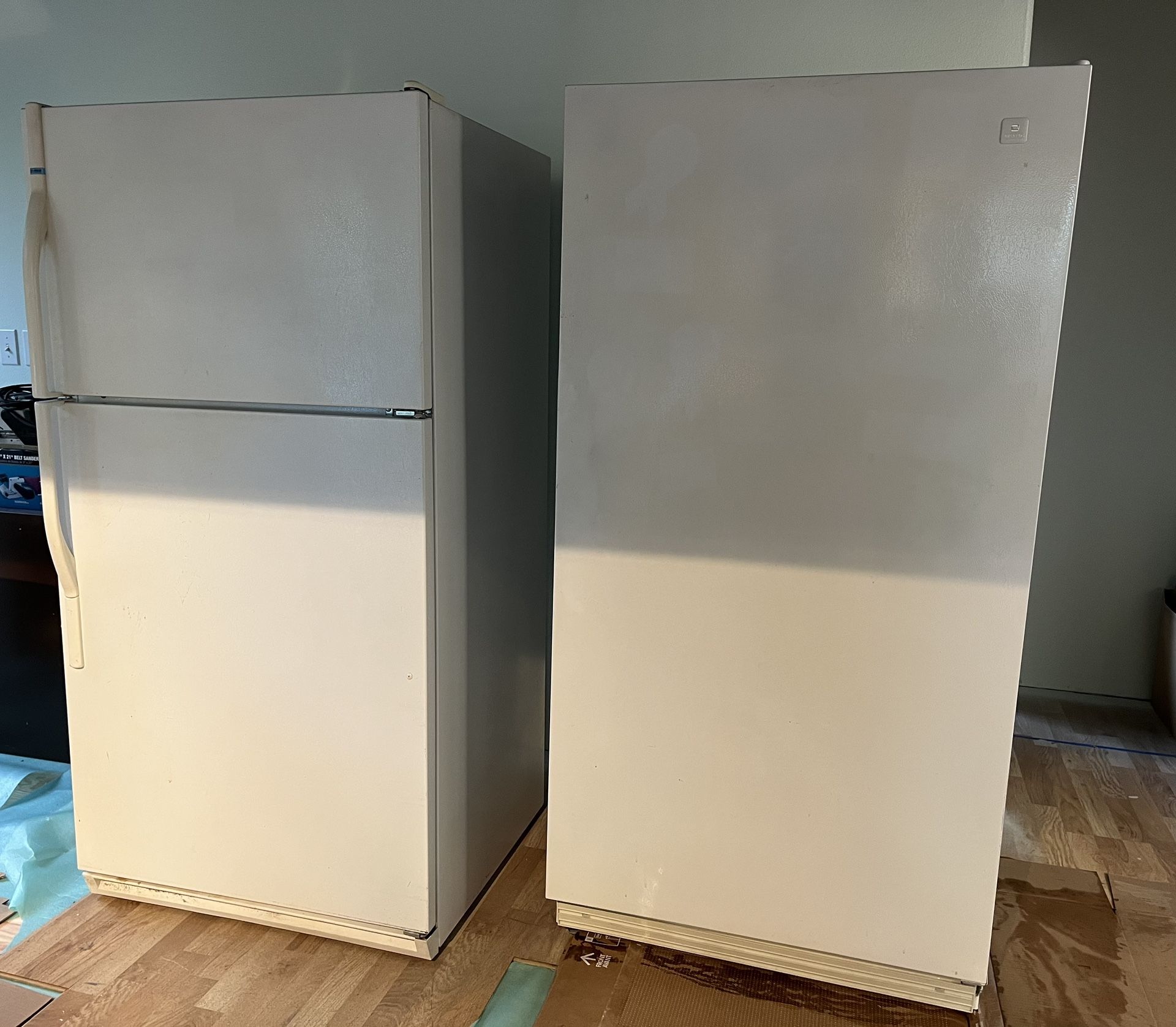 Top Freezer Refrigerator + Freezer