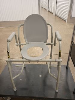 Commode