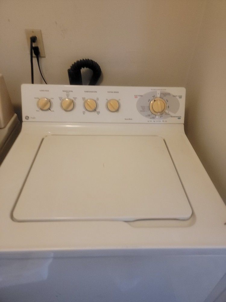 Washer & Dryer