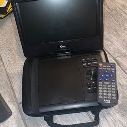 Etec Portable DVD player