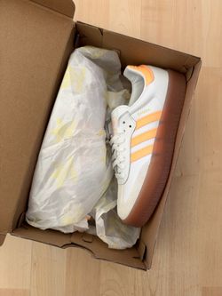 Adidas Samba Sneakers White Orange Gum Sole