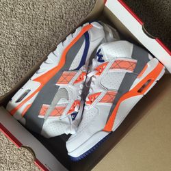 Bo Jackson’s size 11
