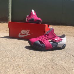 Nike Sandals For Girls
