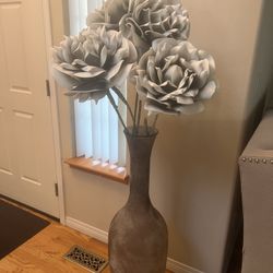 ZGallerie Vase & Flower Stems 