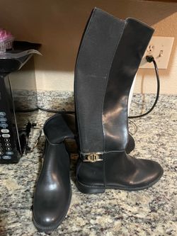 Tommy Hilfiger women’s boots