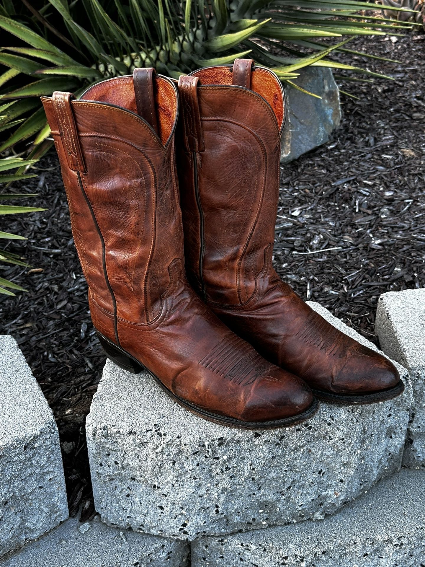Lucchese Ranch Hand Boots: Size 12