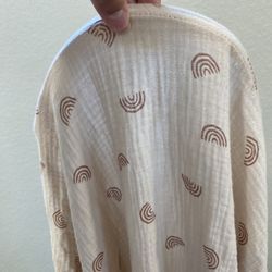 Breastfeeding/ Nursing Cover