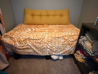 Twin Mattress and foldable frame