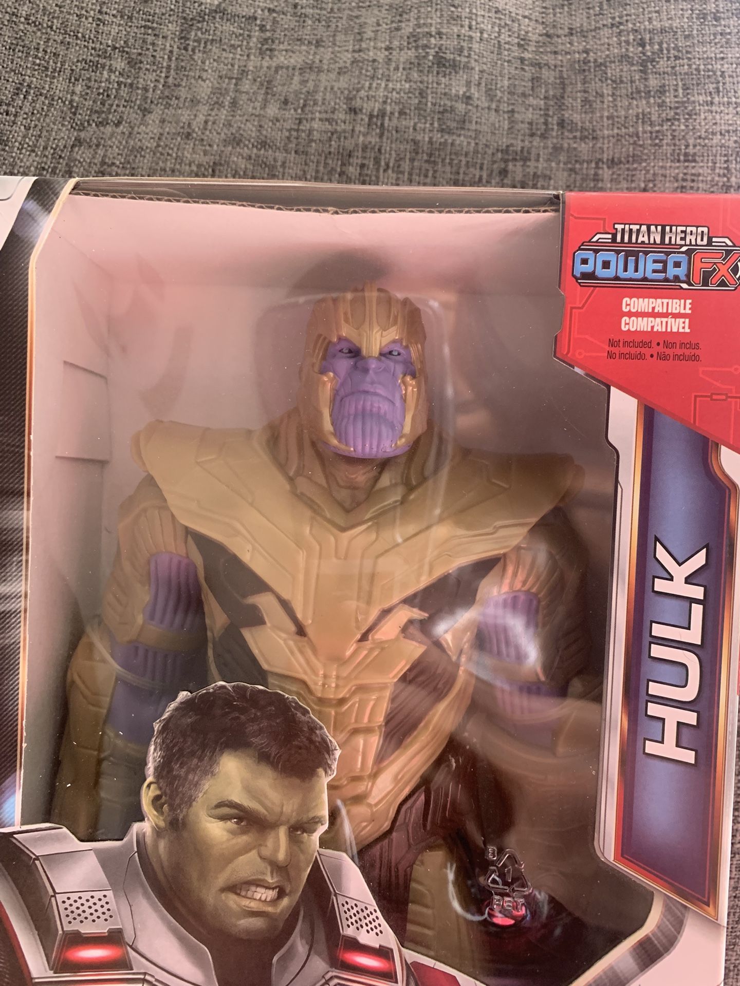 Marvel Avengers titan hero series Thanos Hulk MISPACKAGE!