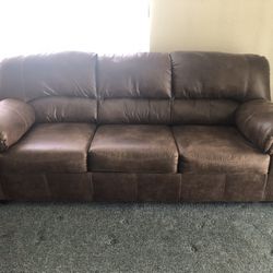 2 Brand new Couches With Pull Out Bed