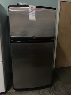 WHIRLPOOL 21 CUBIC FT REFRIGERATOR STAINLESS STEEL