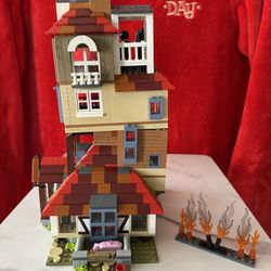 Lego Harry Potter “Attack On The Burrow”