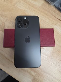 Iphone 14 pro max 1tb....unlock any sim