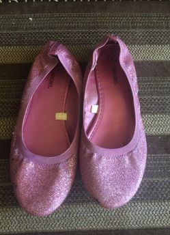 Pink flats