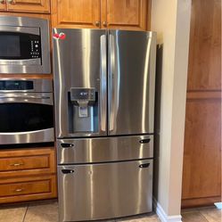 LG 4 door refrigerator 