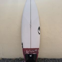 Sharpeye 77 Surfboard- 5’10.5”