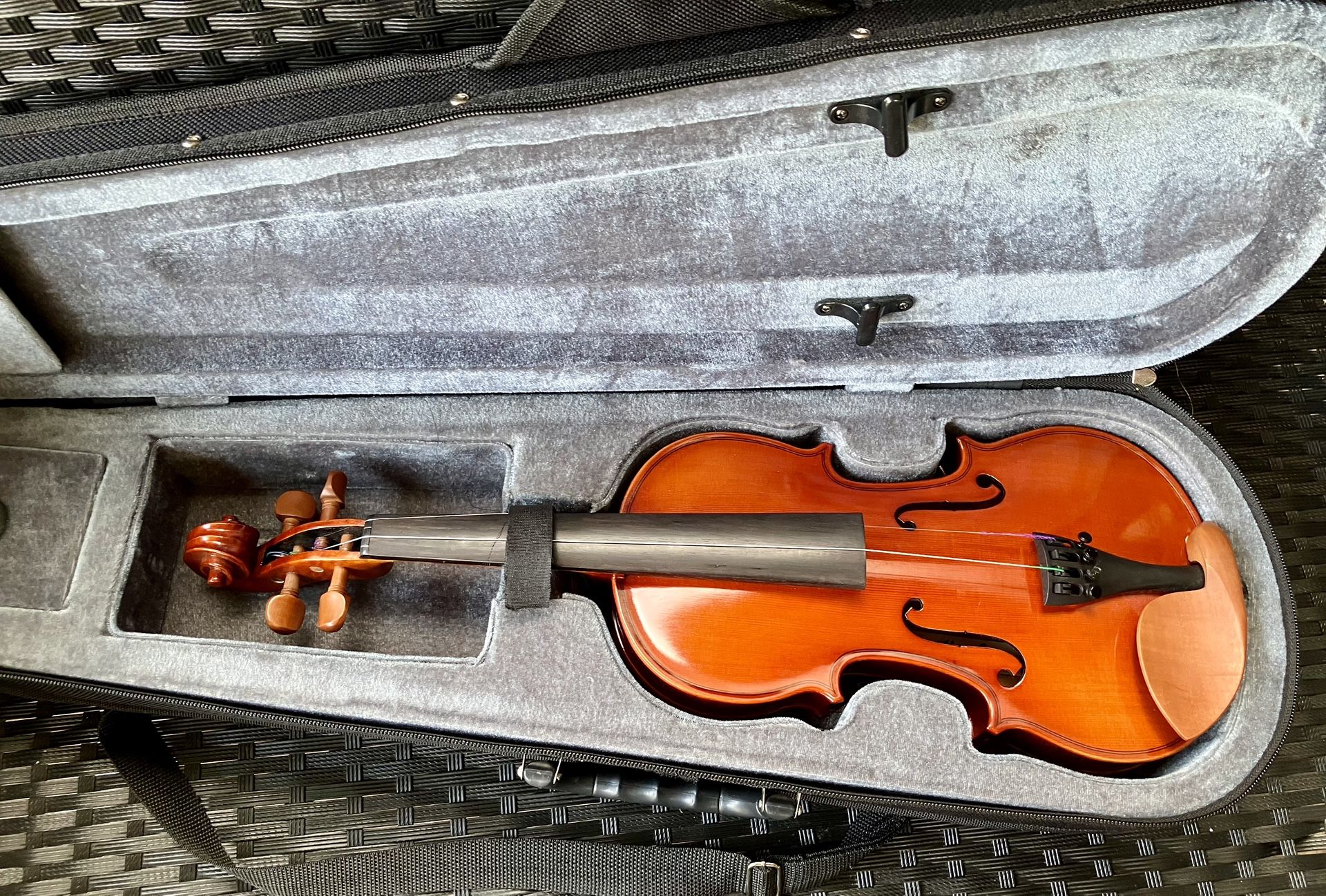 Learning Violin