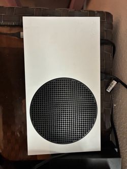 Xbox series s and monitor