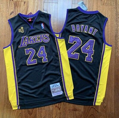 Kobe Bryant Trophy Jersey