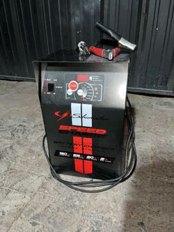 Schumacher Speed Charger 12v Automatic Battery Charger 150A/55A/20A/2A