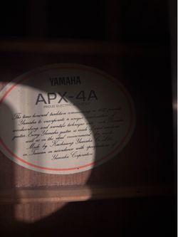 Yamaha APX-4A Acoustic-Electric Guitar