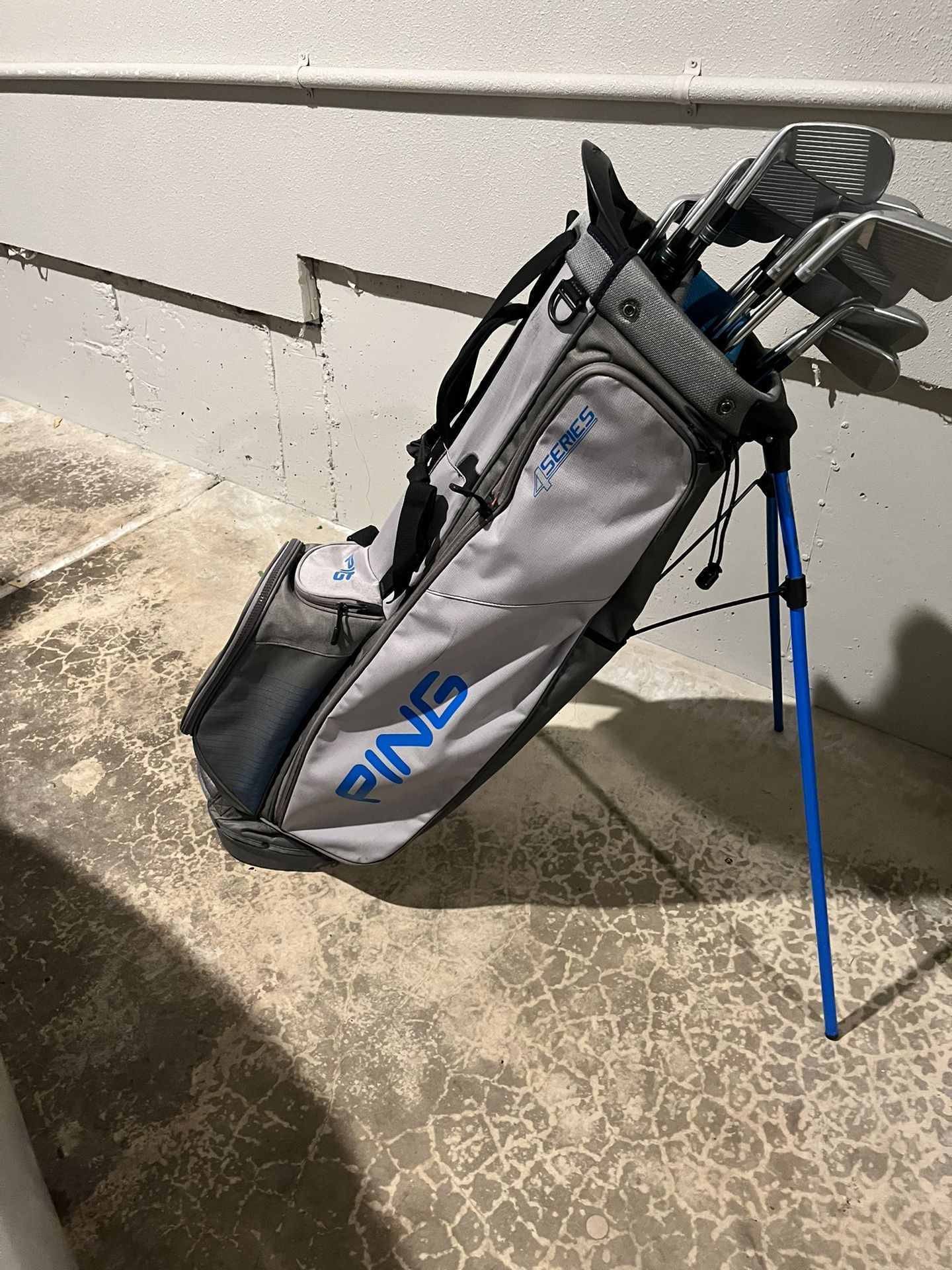 Ping Golf Bag