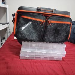 BIG FISHING BAG/OZARK TRAIL BRAND/BRAND NEW/WITH 3 PLASTIC CASE $45