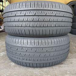 (2) 225/50/17 Royalblack Used Tires 