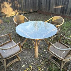 Table and Chairs - Need Work