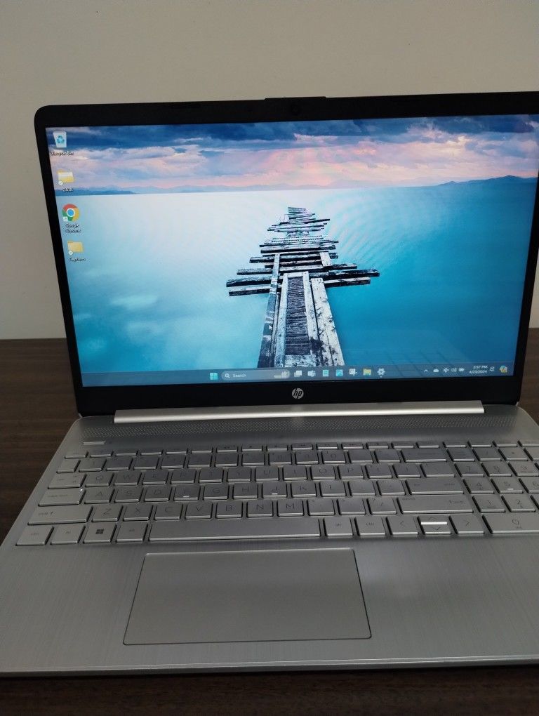 HP 15.6 TOUCH-SCREEN LAPTOP 