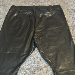 Old Navy High Waisted Plus Size Faux Leather Leggings
