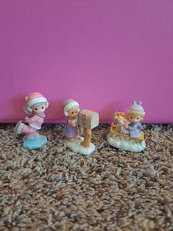Precious Moments Mini Figures