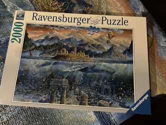 Ravensburger “Wisdom Whale” 2000 Pieces Puzzle (all Pieces Accounted For)