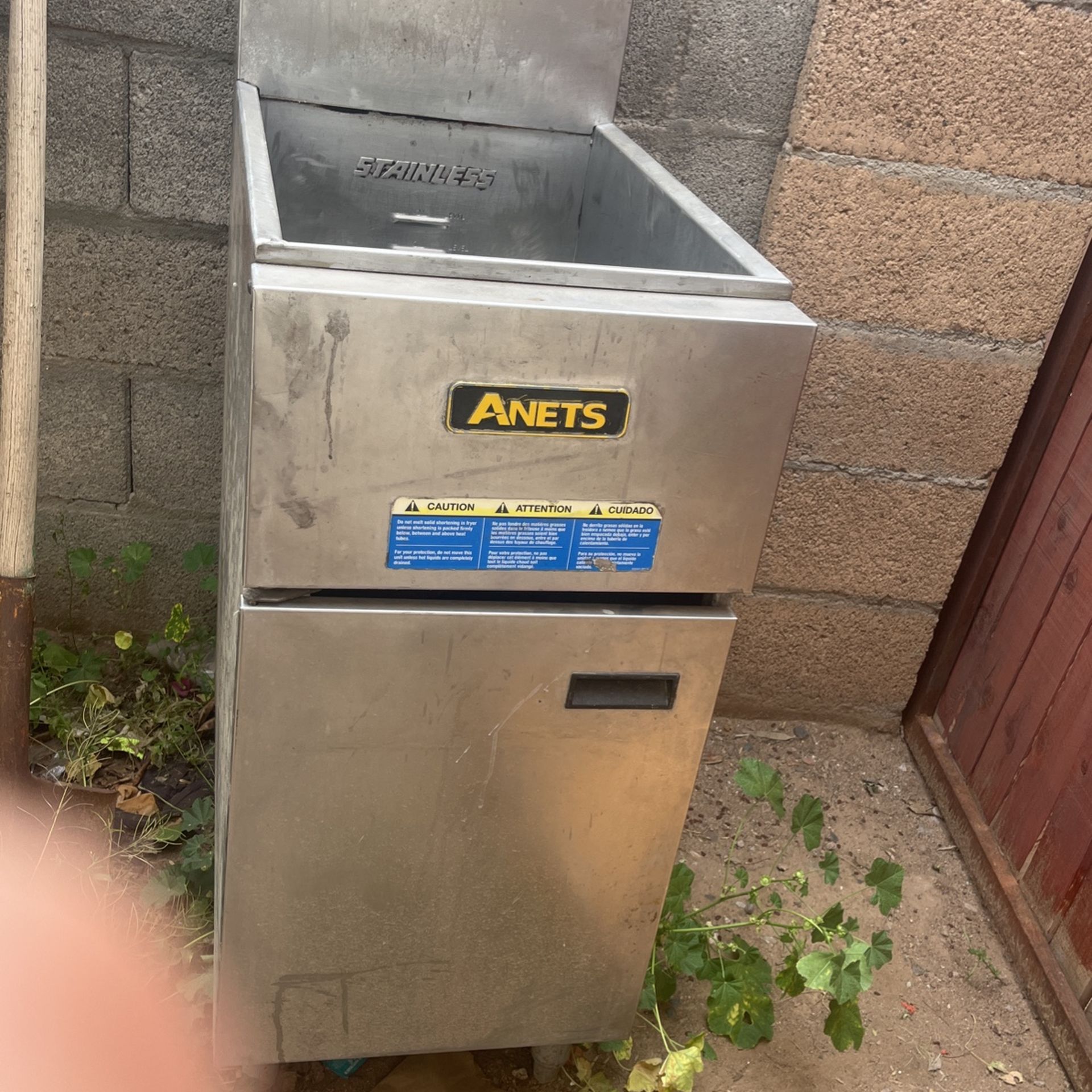 Propano Fryer $450